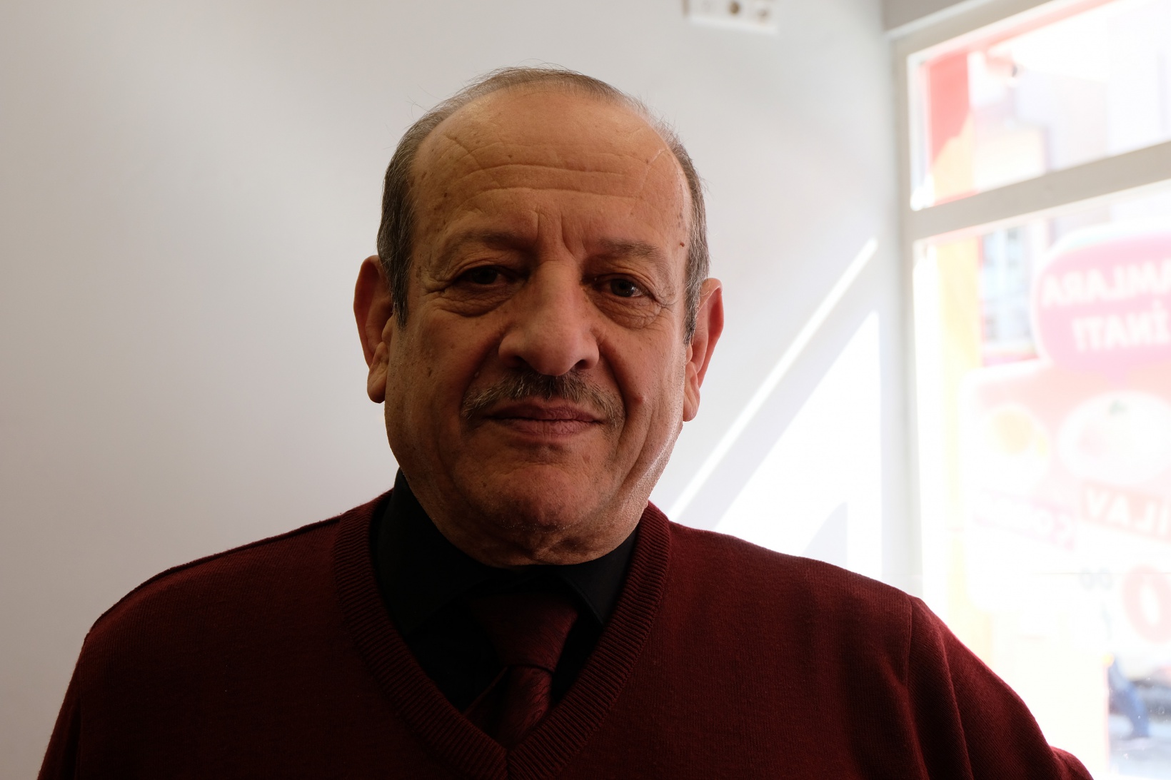 Üniversiteli gençler yaşlılara vefa borcunu yemekle ödedi 5