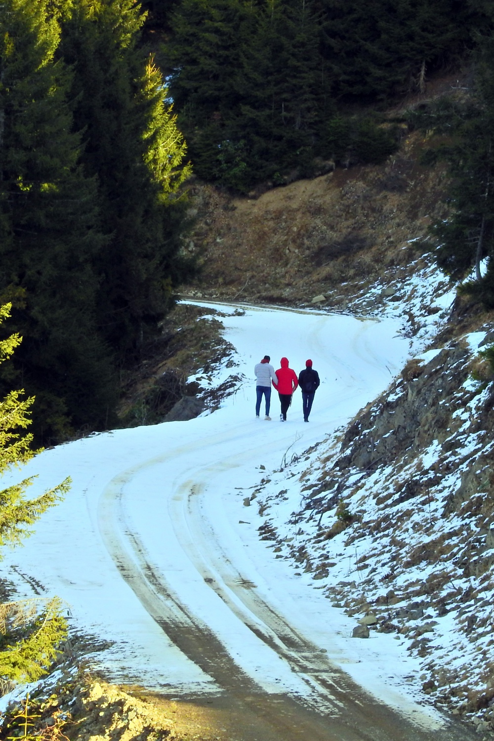 2 bin metreden denizi gördüler 9