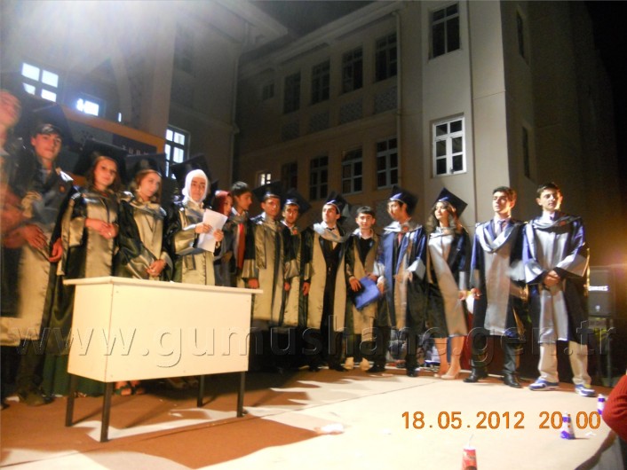 Fen Lisesinde Çifte Mezuniyet 4