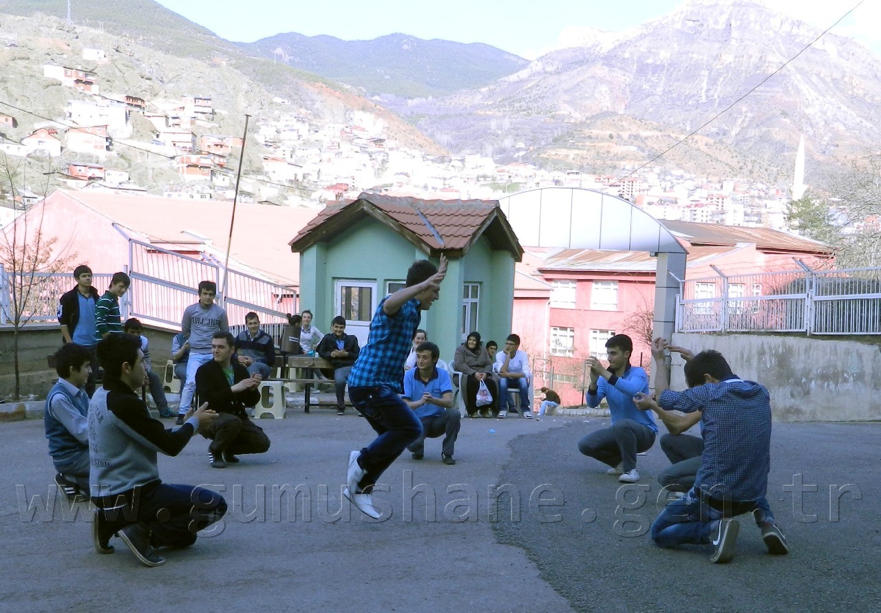 Anadolu Sağlık Meslek Lisesinde Nevruz Heyecanı 10