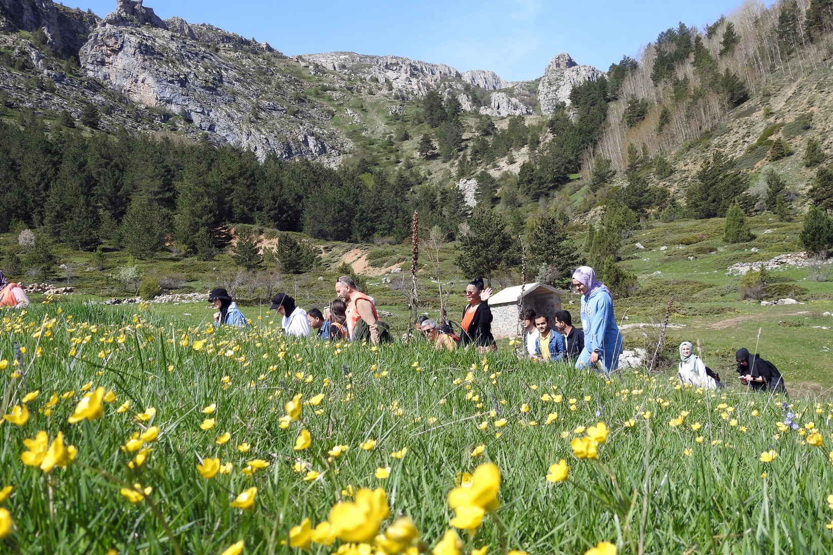 Baharla birlikte doğaya akın ettiler 16