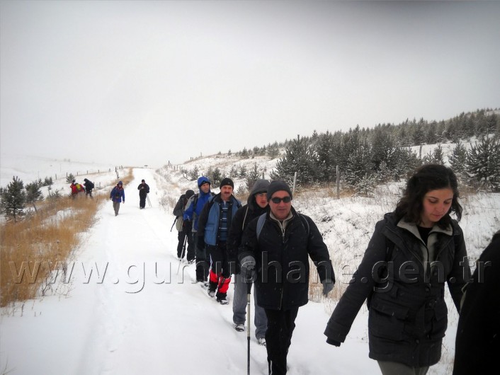 Gümüşhaneli Dağcılar Sarıçiçek Köyüne Yürüdü 2