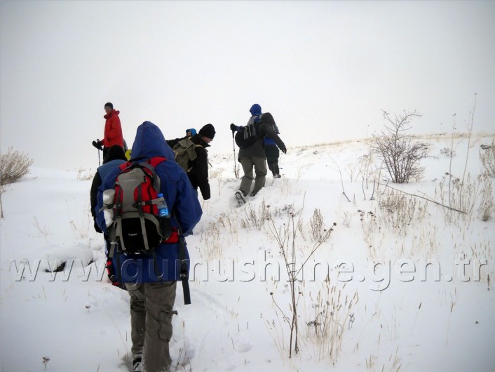 Gümüşhaneli Dağcılar Sarıçiçek Köyüne Yürüdü 12