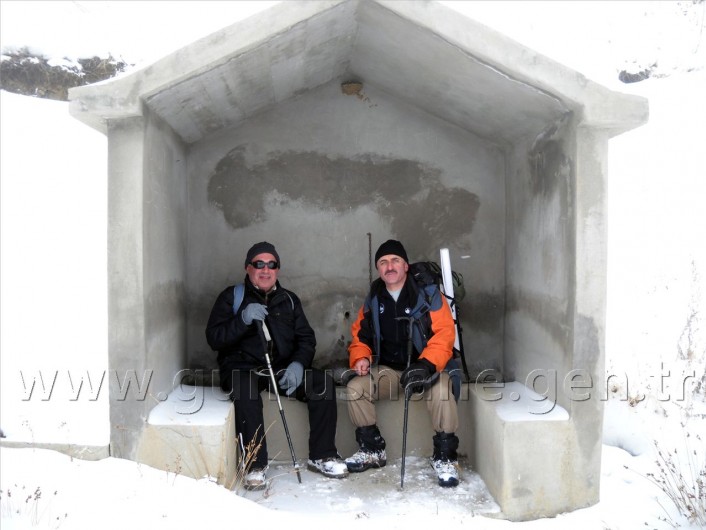 Gümüşhaneli Dağcılar Sarıçiçek Köyüne Yürüdü 17