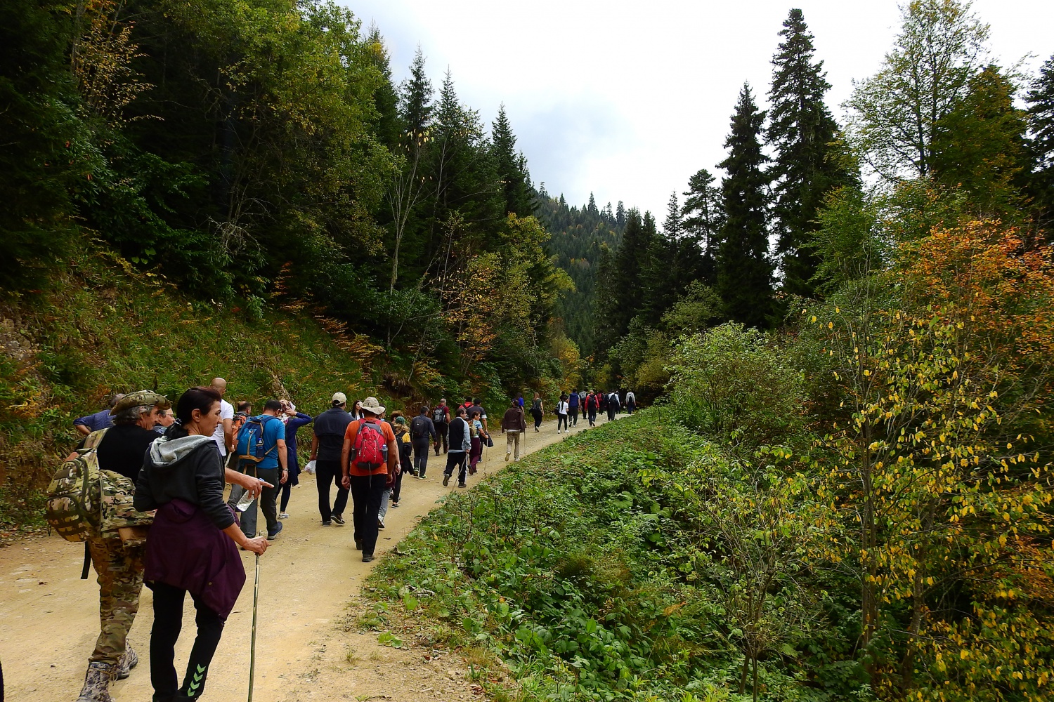 Gümüş şehir ‘Altın’ rengine büründü, dağcılar fırsatı kaçırmadı 52