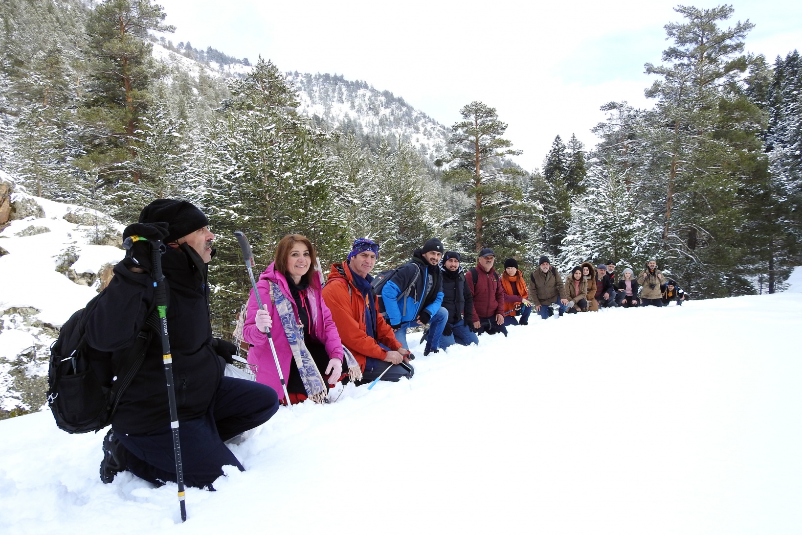 Gümüşhaneli dağcılar kadınlar için yürüdü 8