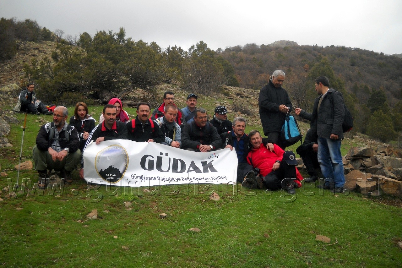 Gümüşhaneli Dağcılar Pöküt'te 6