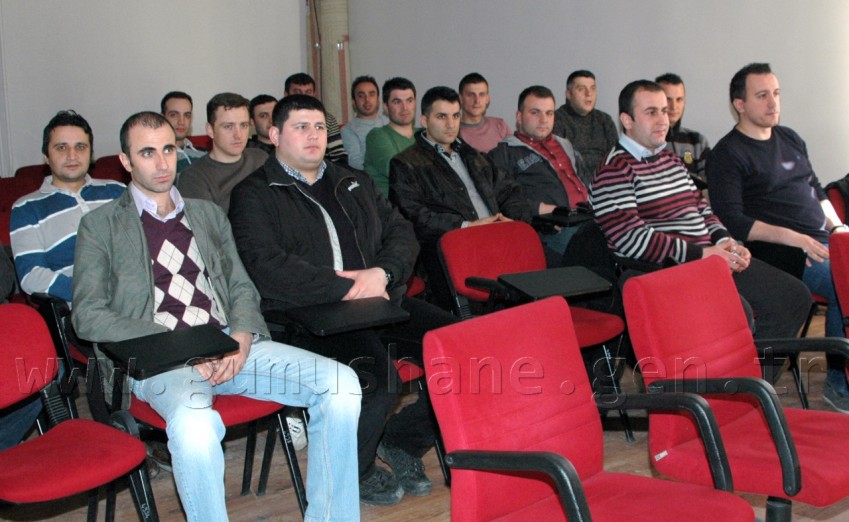 Polislere Terörizme Karşı Önemli Tesisleri Koruma Kursu  1