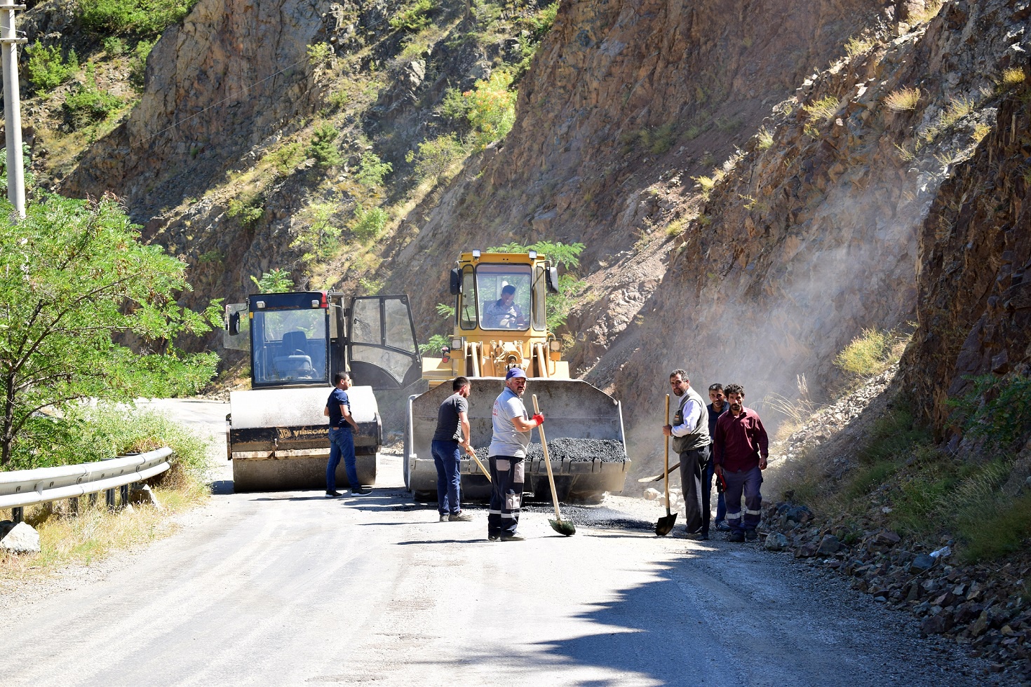 Torul’da çalışmalar tüm hızıyla devam ediyor 3
