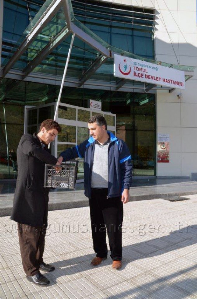 Semerkand Vakfı ve İpekyolu Derneği Torul’da Aşure Dağıttı 6