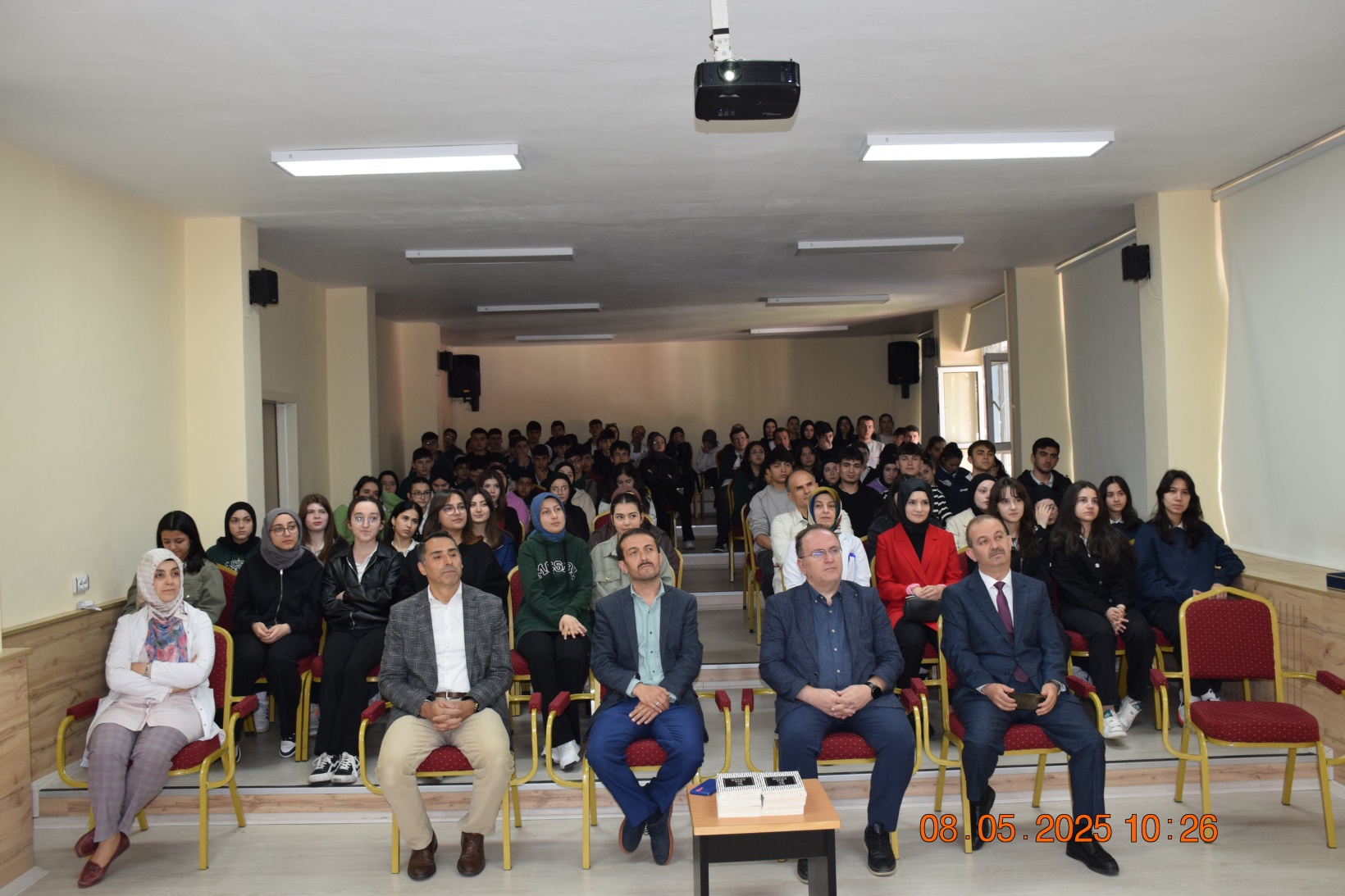 Gümüşhaneli Şair Sayit Karakaş, Mareşal Çakmak Sosyal Bilimler Lisesi’nde Öğrencilerle Buluştu 9