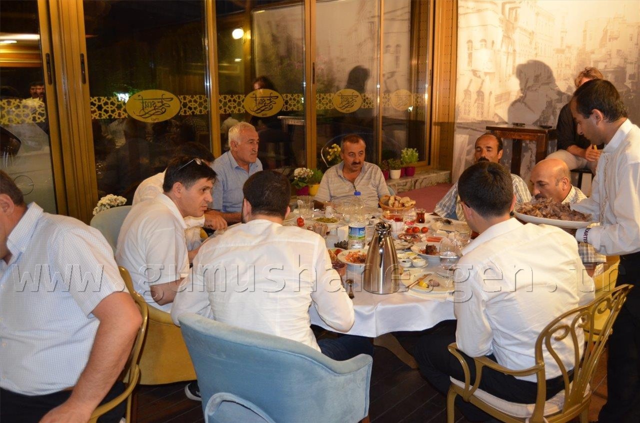 Milletvekili Üstün Gurbette Ki Hemşerileriyle İftarda Buluştu 6