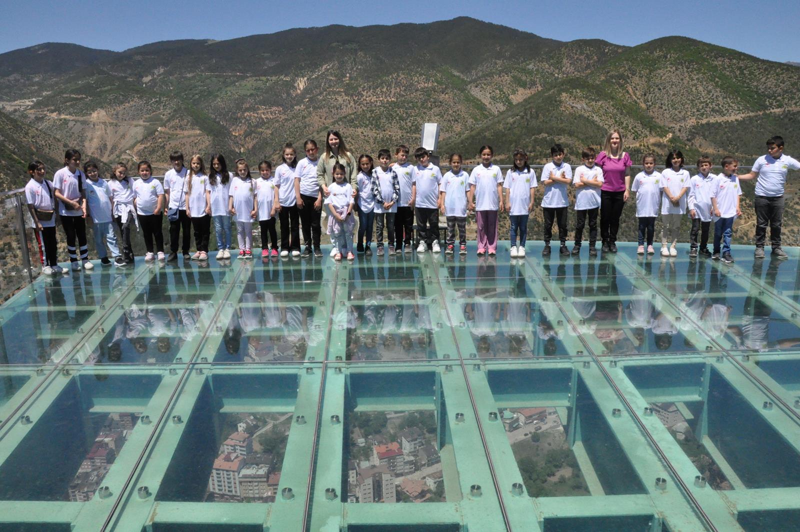 Gümüşhane’de Lider Çocuk Tarım Kampı düzenlendi 2