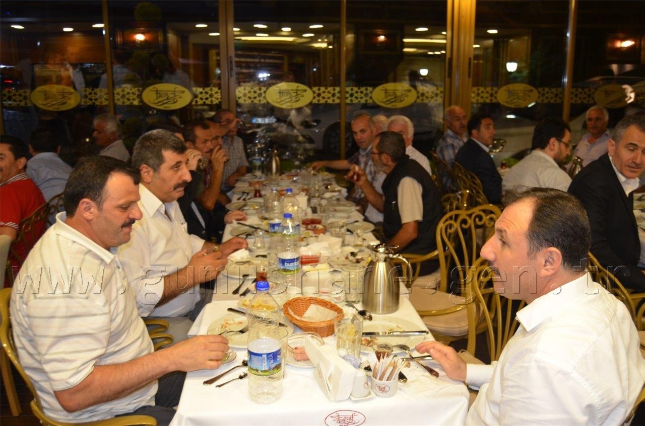 Milletvekili Üstün Gurbette Ki Hemşerileriyle İftarda Buluştu 9