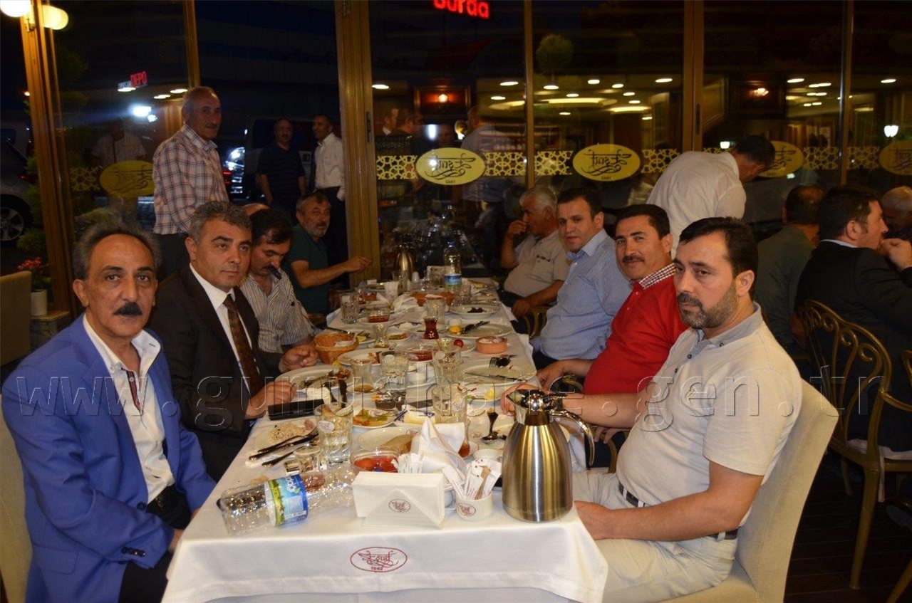 Milletvekili Üstün Gurbette Ki Hemşerileriyle İftarda Buluştu 10