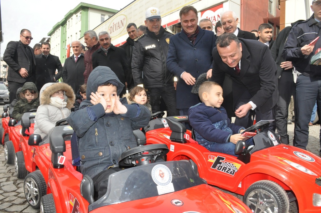 ‘Öncelik Hayatın, Öncelik Yayanın’ 8