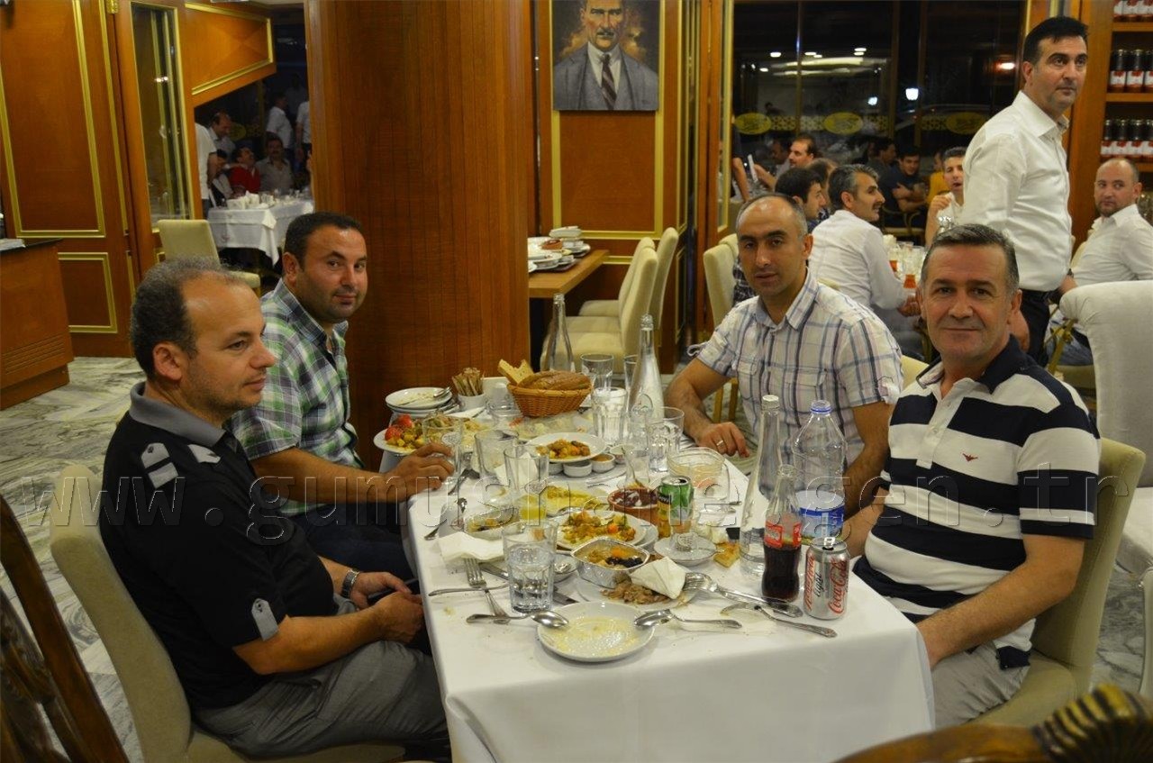 Milletvekili Üstün Gurbette Ki Hemşerileriyle İftarda Buluştu 14