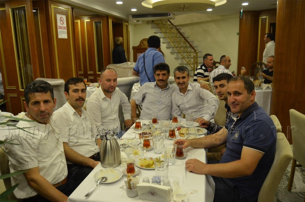 Milletvekili Üstün Gurbette Ki Hemşerileriyle İftarda Buluştu 18