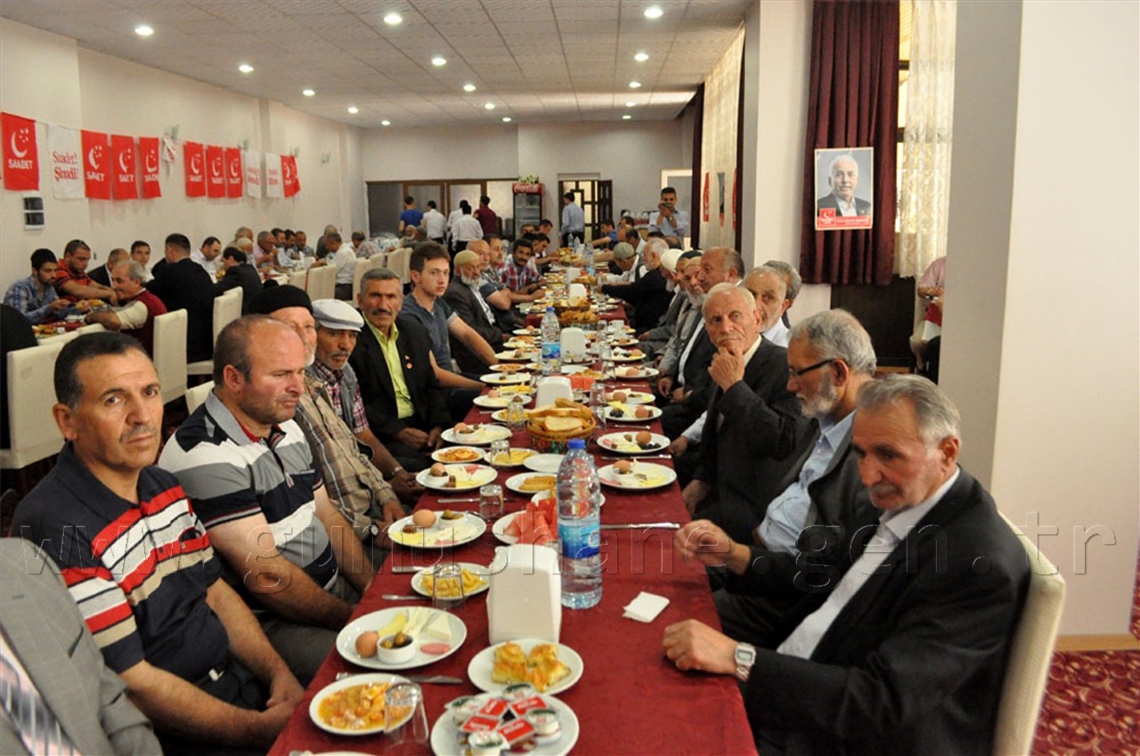 SP Genel Başkanı Kamalak Gümüşhane'de 2