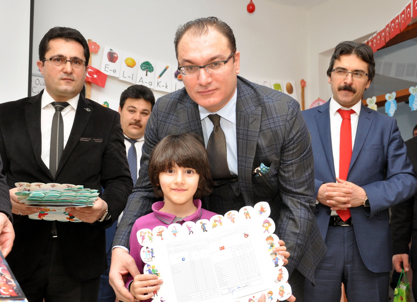 Okullarda karne heyecanı 9