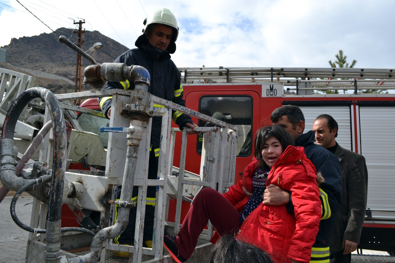Özel öğrenciler sivil savunma ve yangın tatbikatına katıldı 3