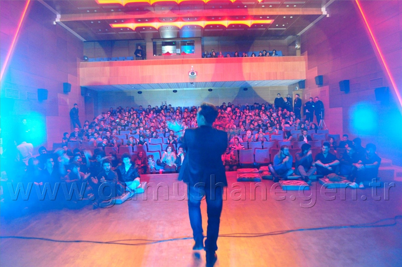 Üniversite Öğrencilerini Coşturan Eğlence 7