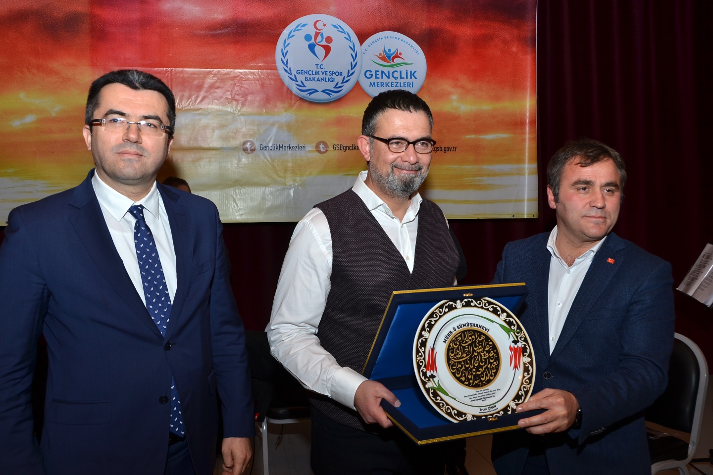 ‘İbrahim Sadri İle Memleketim Merhaba’ programının ilki Gümüşhane’de yapıldı 21