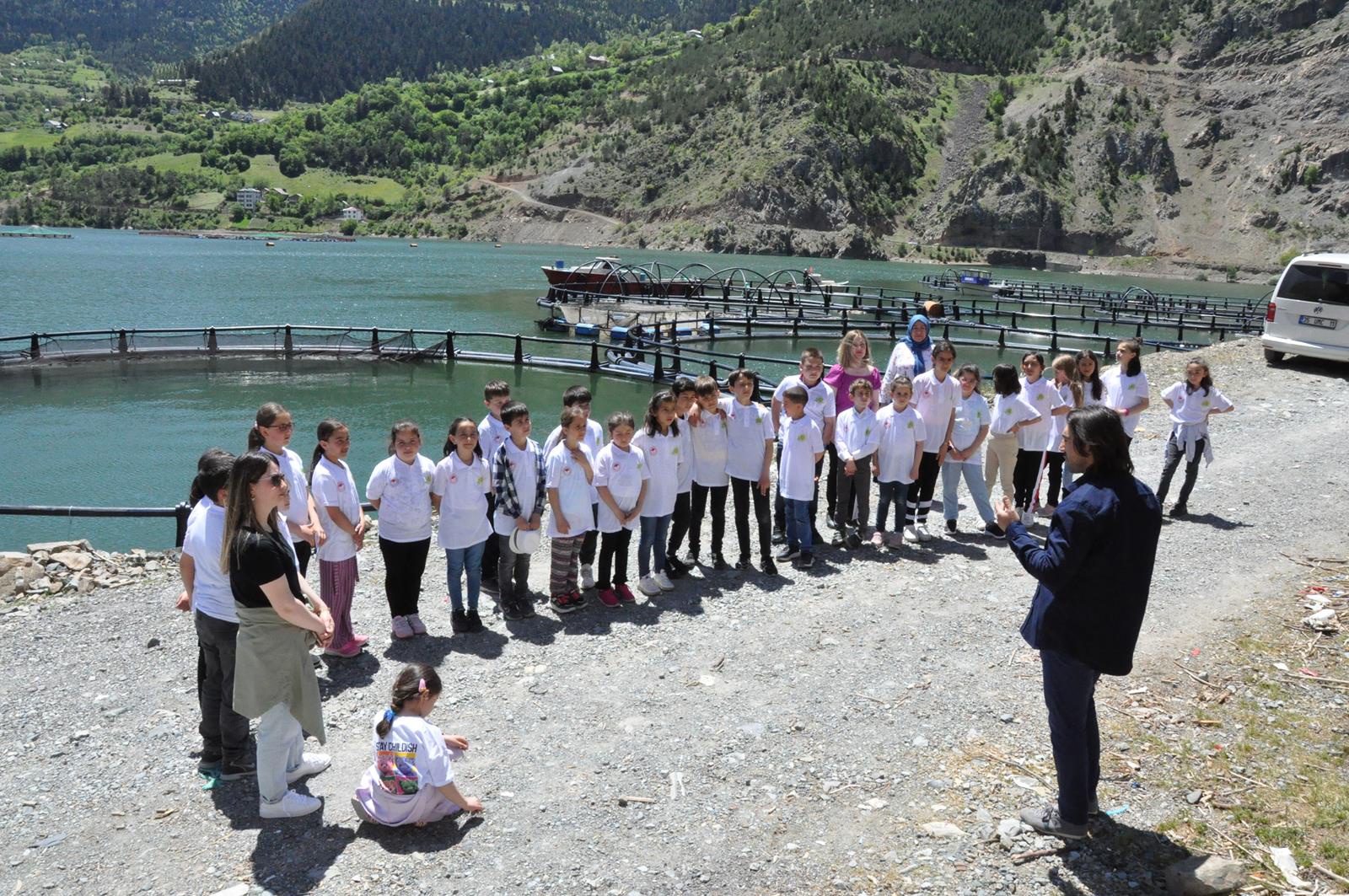 Gümüşhane’de Lider Çocuk Tarım Kampı düzenlendi 5