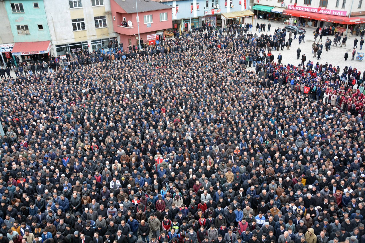 Gümüşhane şehidini uğurladı… 33