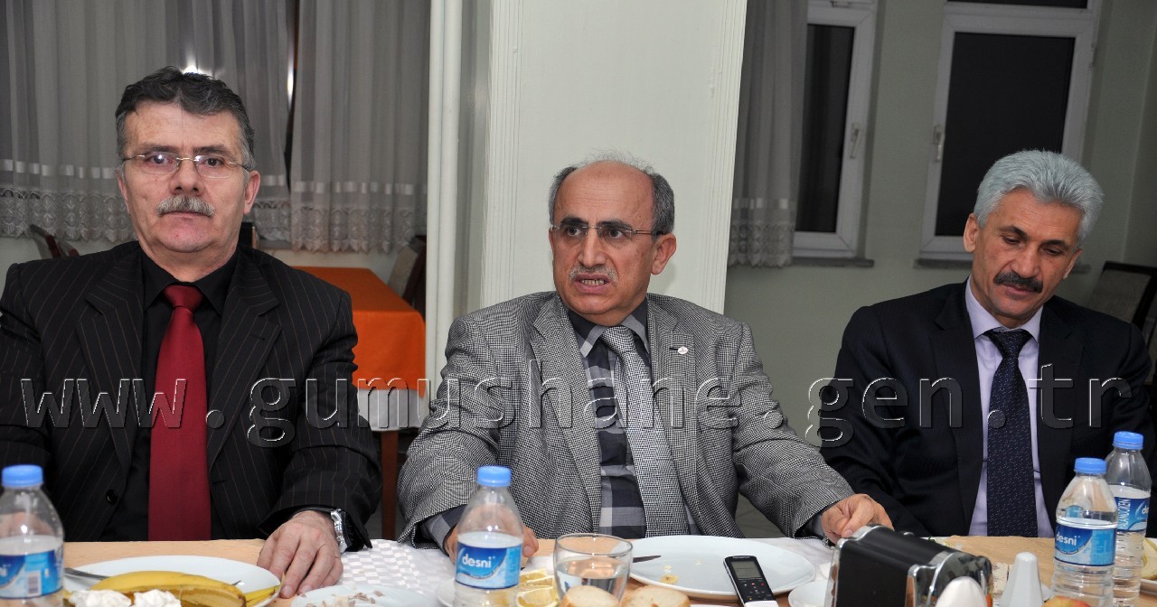 Yeni Şube Müdürlerine Yemek 5