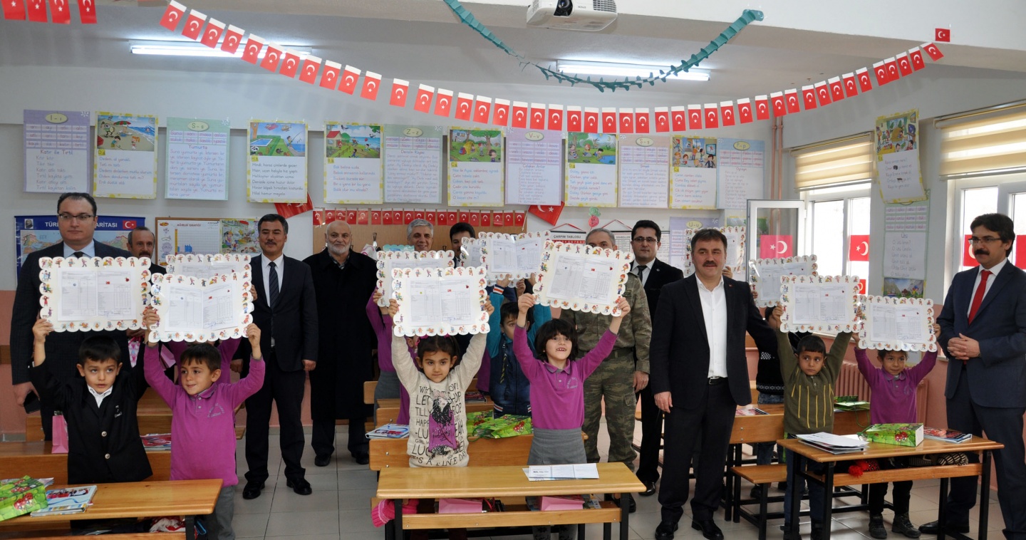 Okullarda karne heyecanı 11