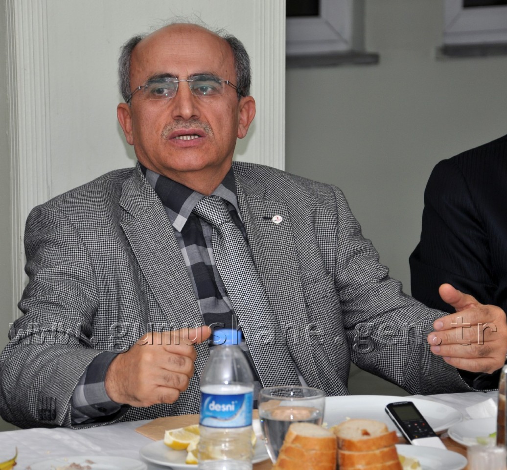 Yeni Şube Müdürlerine Yemek 6