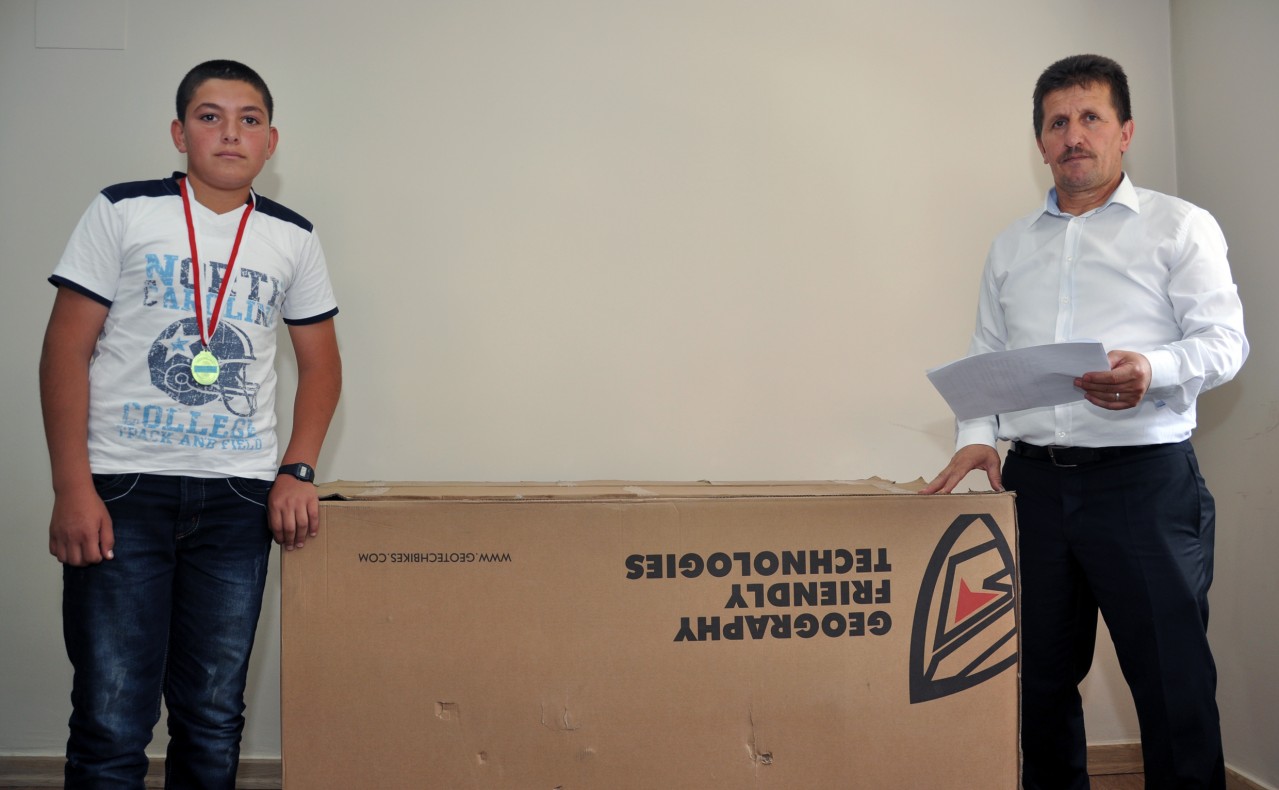 AB’yi anlattılar ödülü aldılar 7