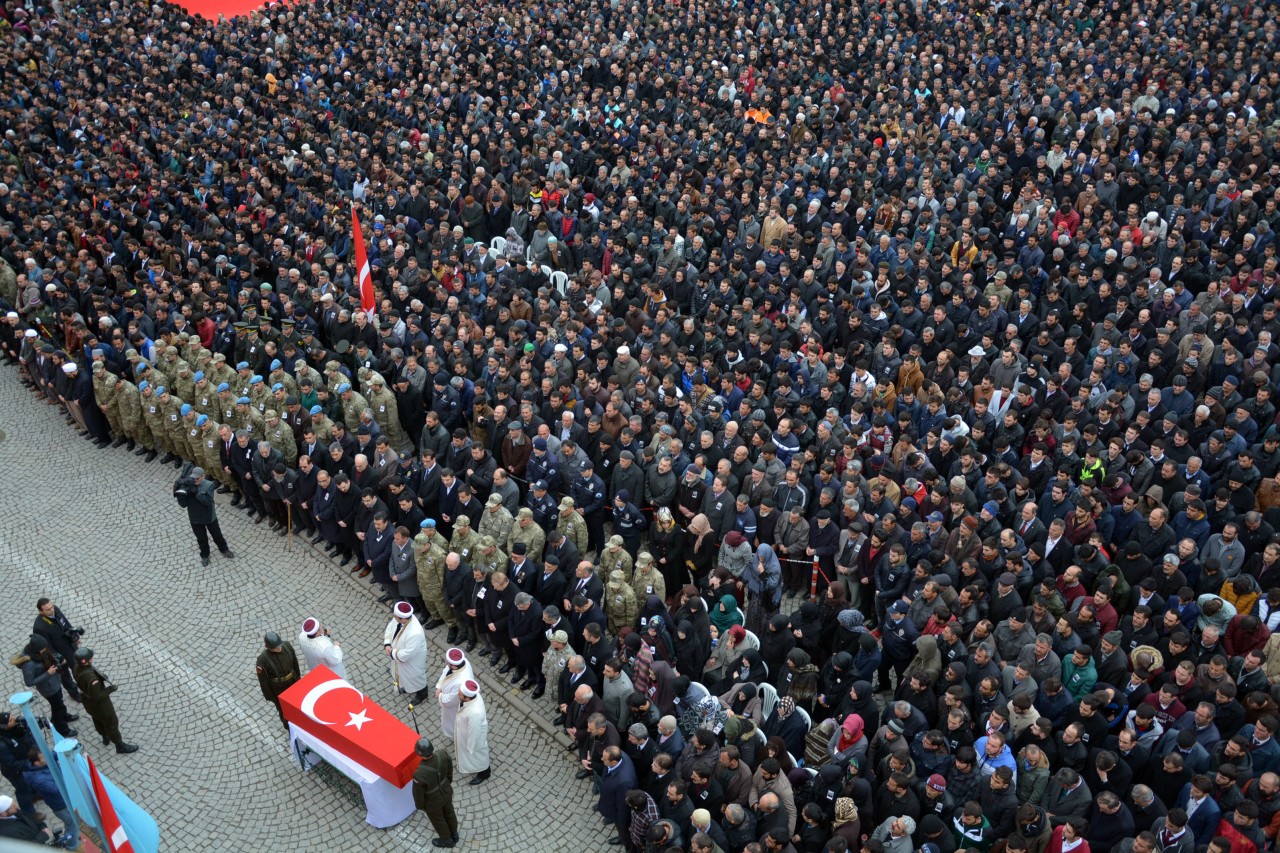 Gümüşhane şehidini uğurladı… 36