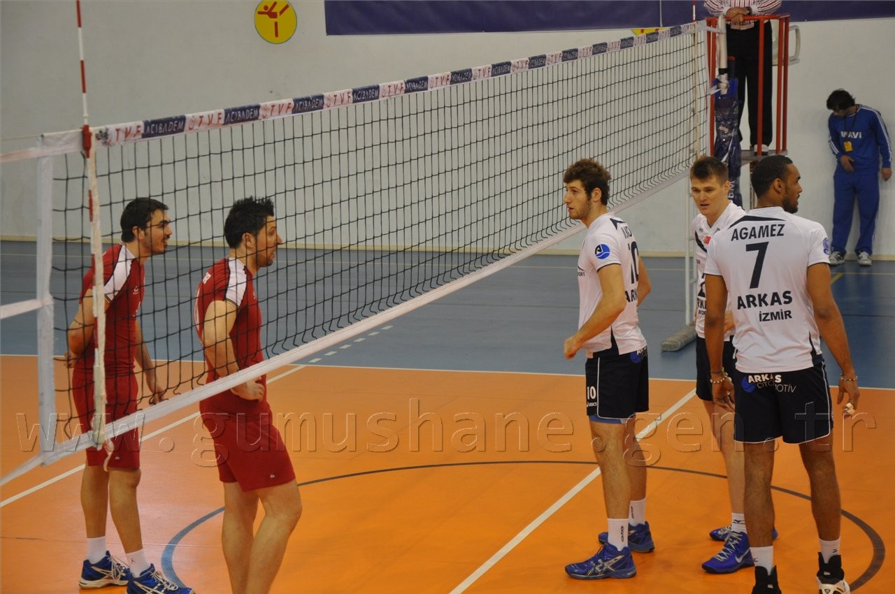 Torul Play-Off'a Kötü Başladı: 0-3 4