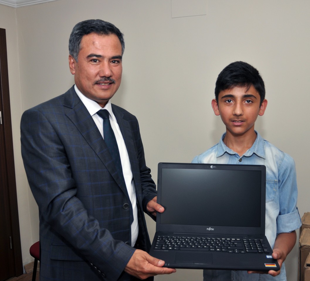 AB’yi anlattılar ödülü aldılar 10