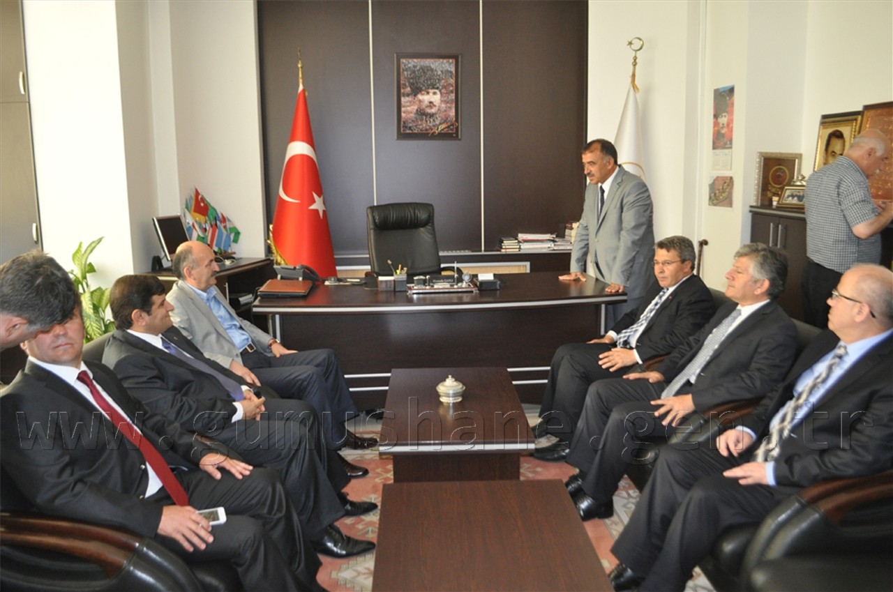 Sağlık Bakanı Dr. Mehmet Müezzinoğlu Gümüşhane'de 13