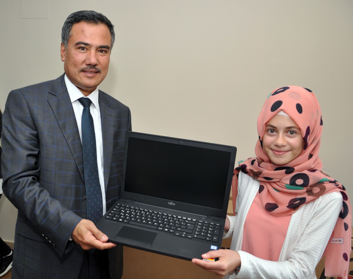 AB’yi anlattılar ödülü aldılar 12