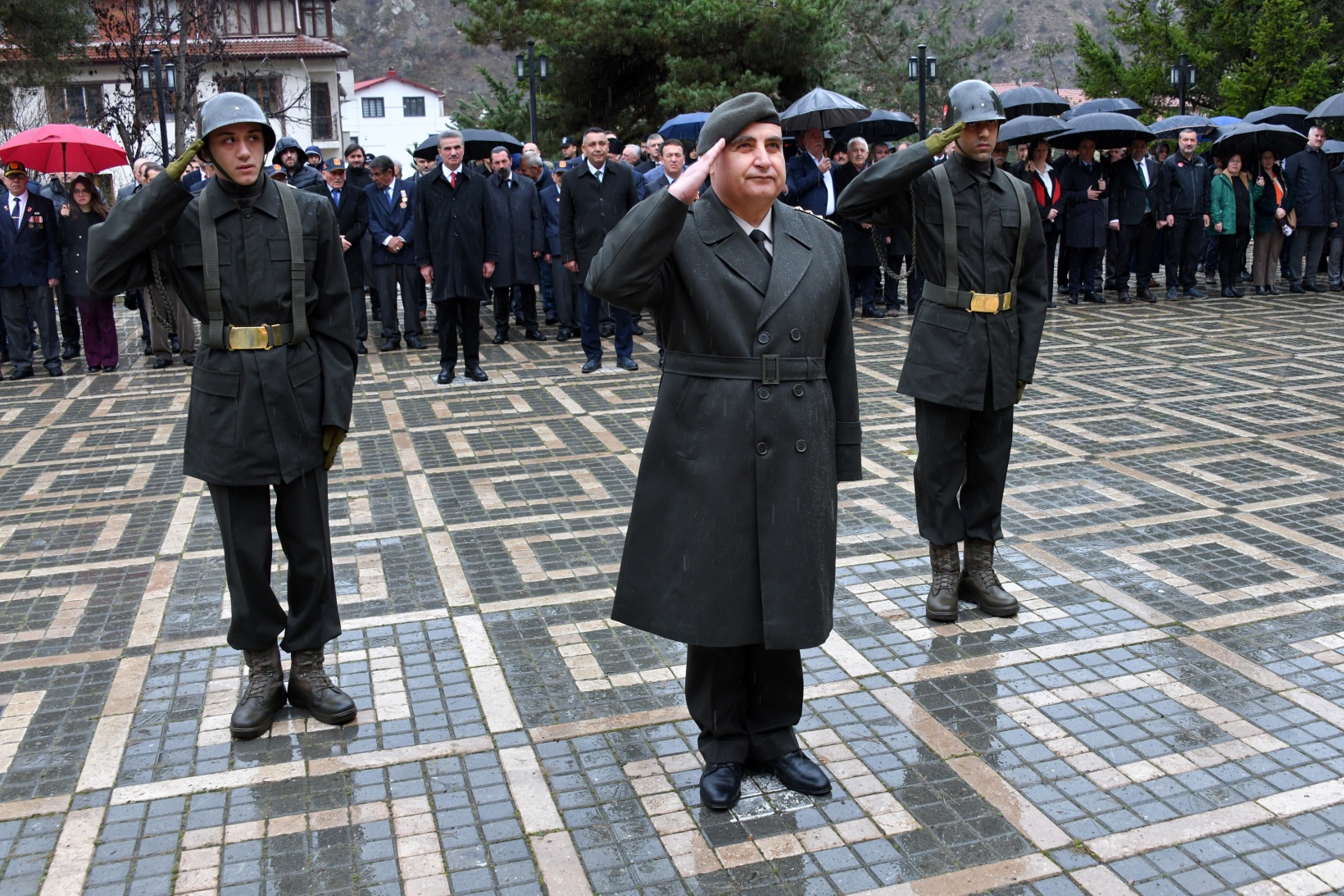 Gümüşhane’de Çanakkale Zaferi ve Şehitleri Anma Günü törenlerle kutlandı 14