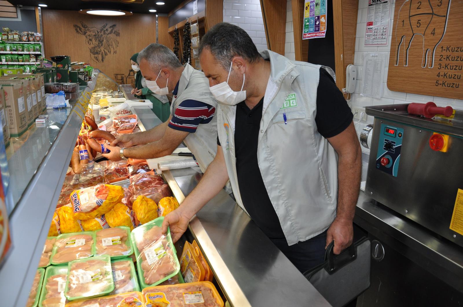 Gümüşhane’de gıda denetimleri devam ediyor 7