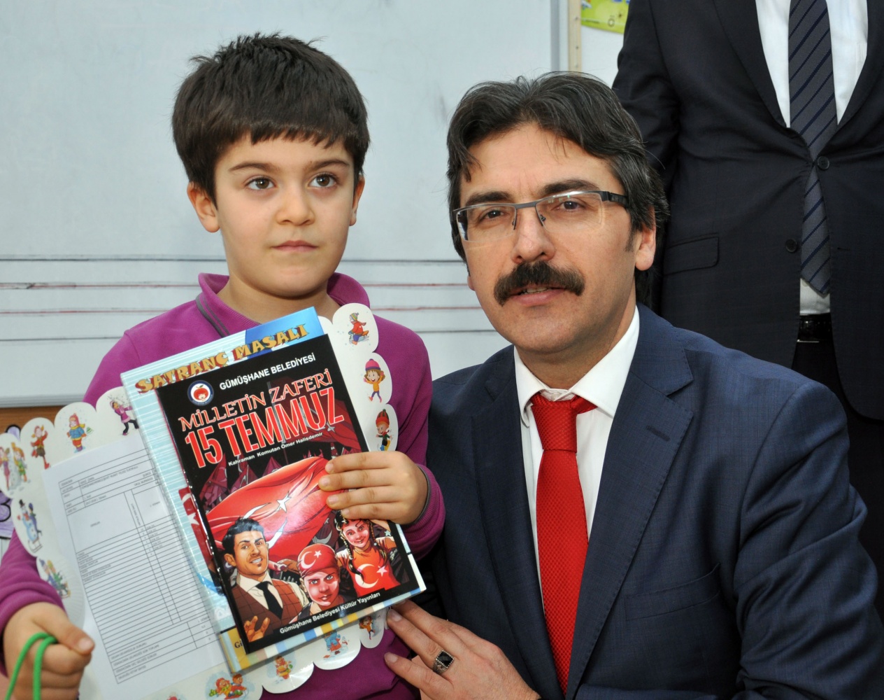 Okullarda karne heyecanı 2