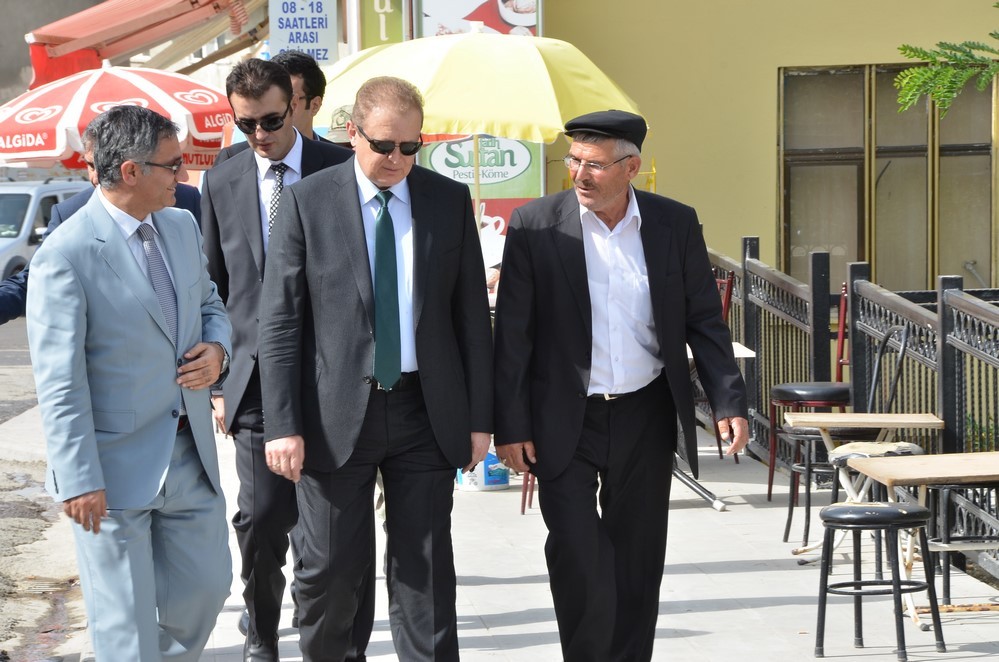 Vali Yavuz Kelkit ve Köse’ye bir dizi ziyaret gerçekleştirdi 4