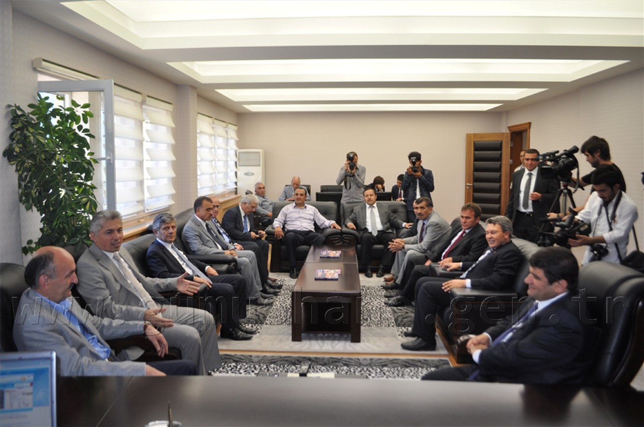 Sağlık Bakanı Dr. Mehmet Müezzinoğlu Gümüşhane'de 16