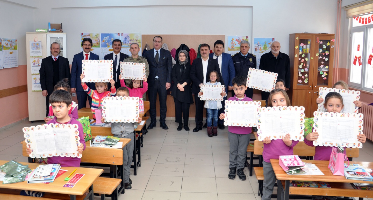 Okullarda karne heyecanı 20