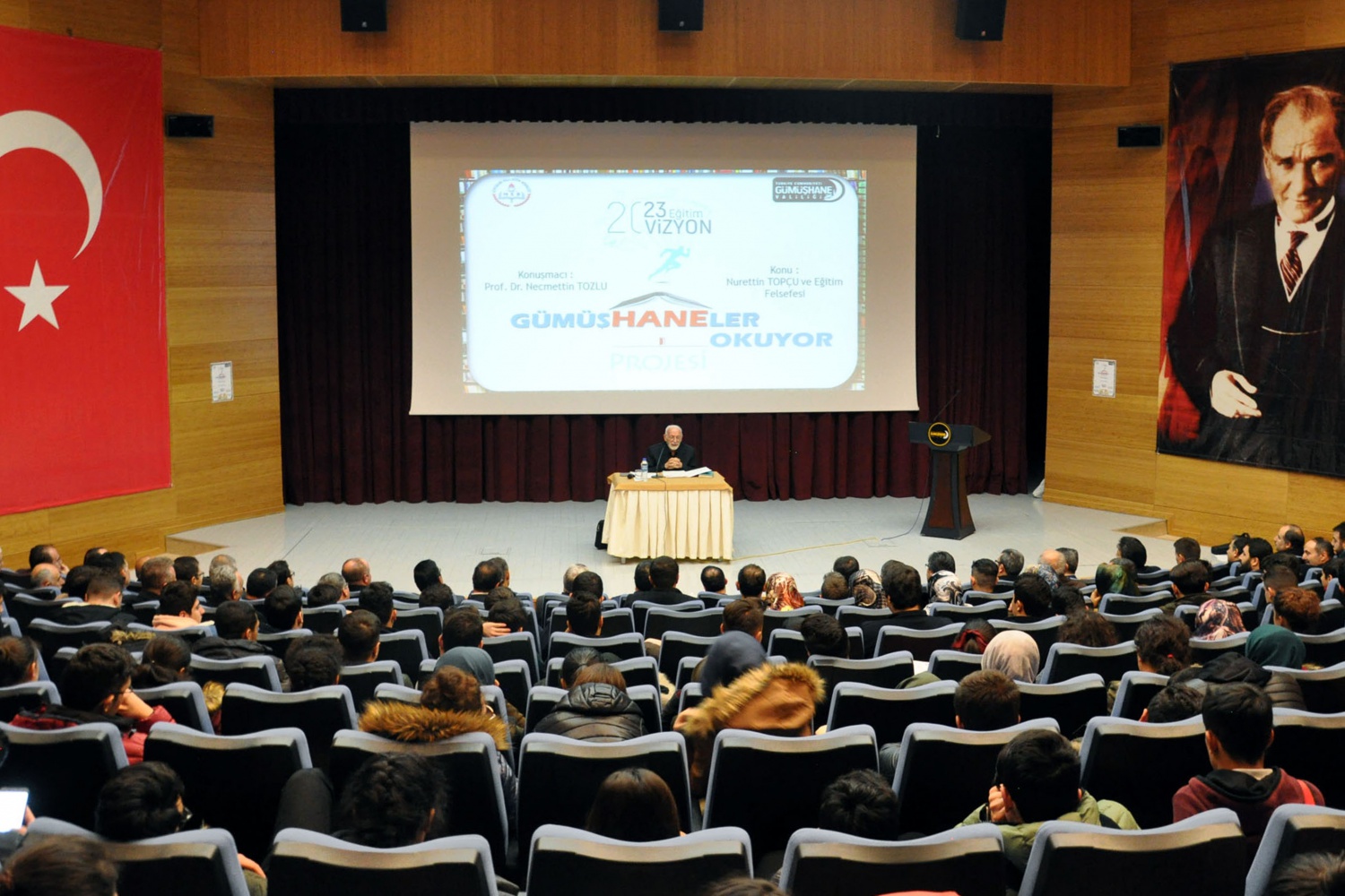 Prof.Dr. Tozlu, Nurettin Topçu ve eğitim felsefesini anlattı 11