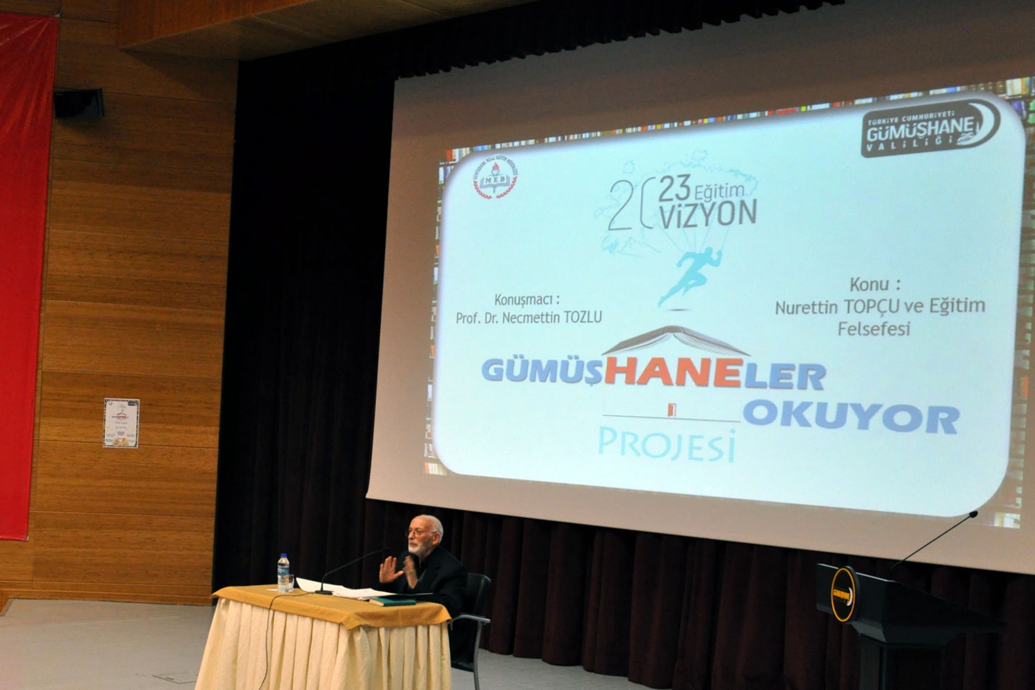 Prof.Dr. Tozlu, Nurettin Topçu ve eğitim felsefesini anlattı 7