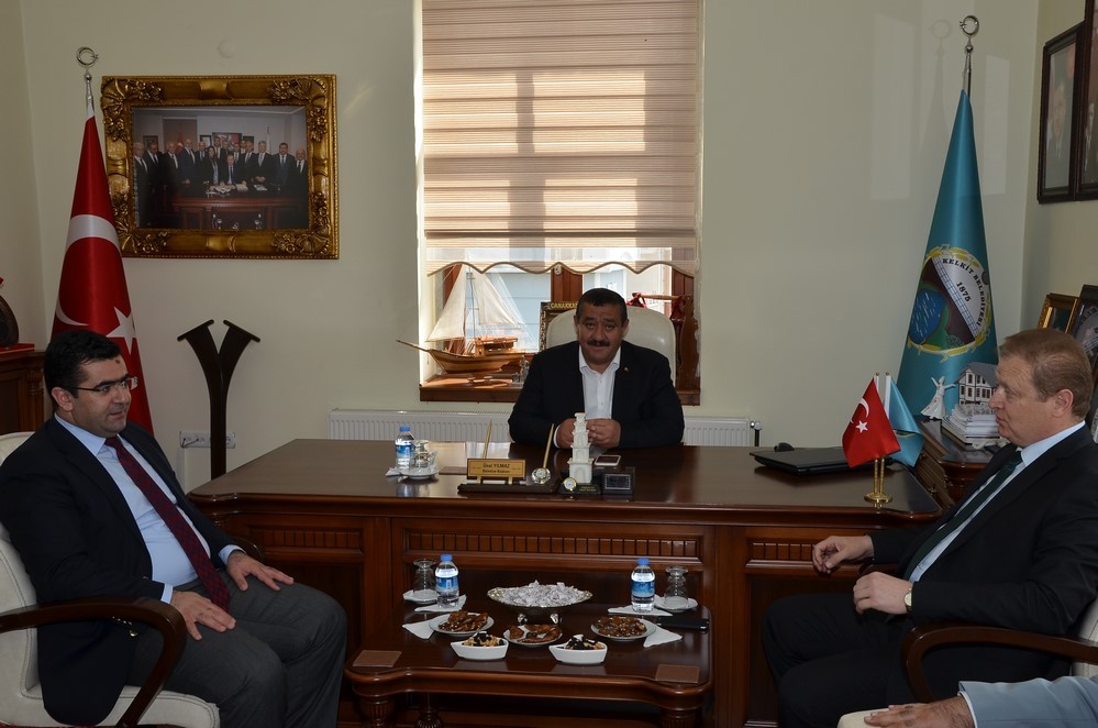 Vali Yavuz Kelkit ve Köse’ye bir dizi ziyaret gerçekleştirdi 6