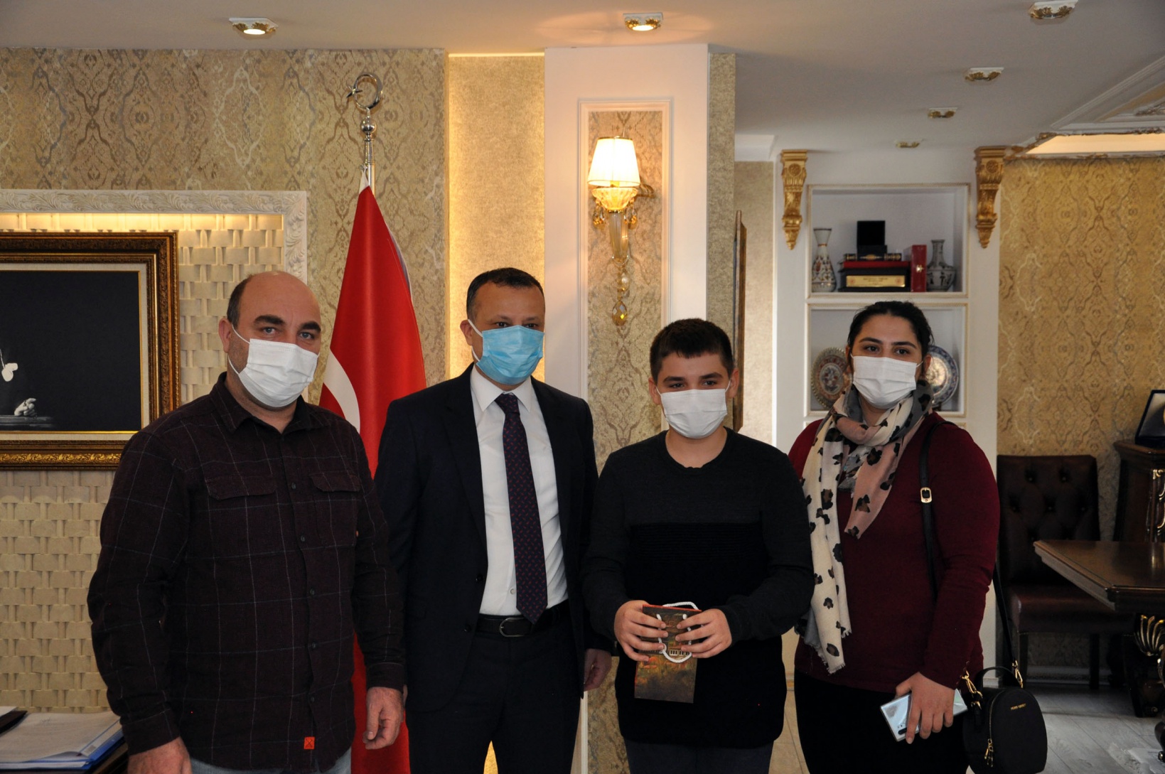 TÜBİTAK’ta dereceye giren öğrencilere ödülleri verildi 10