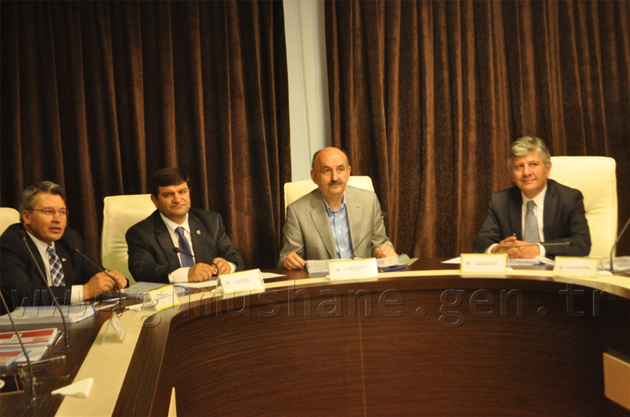 Sağlık Bakanı Dr. Mehmet Müezzinoğlu Gümüşhane'de 20