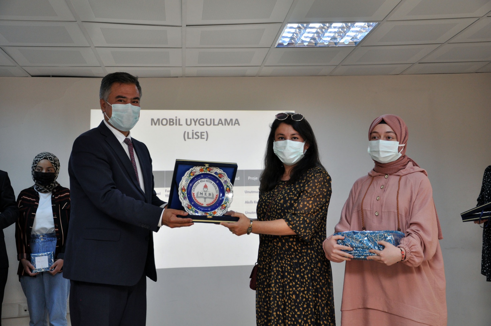 Bir Fikrim Var yarışması yoğun ilgi gördü 20